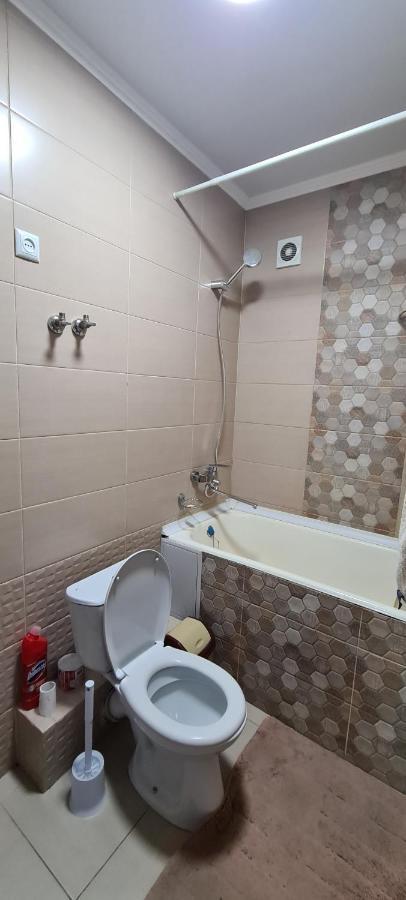 Flat In Central ビシュケク エクステリア 写真